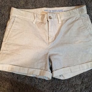 Gap size 6 girlfriend khaki shorts navy stripes